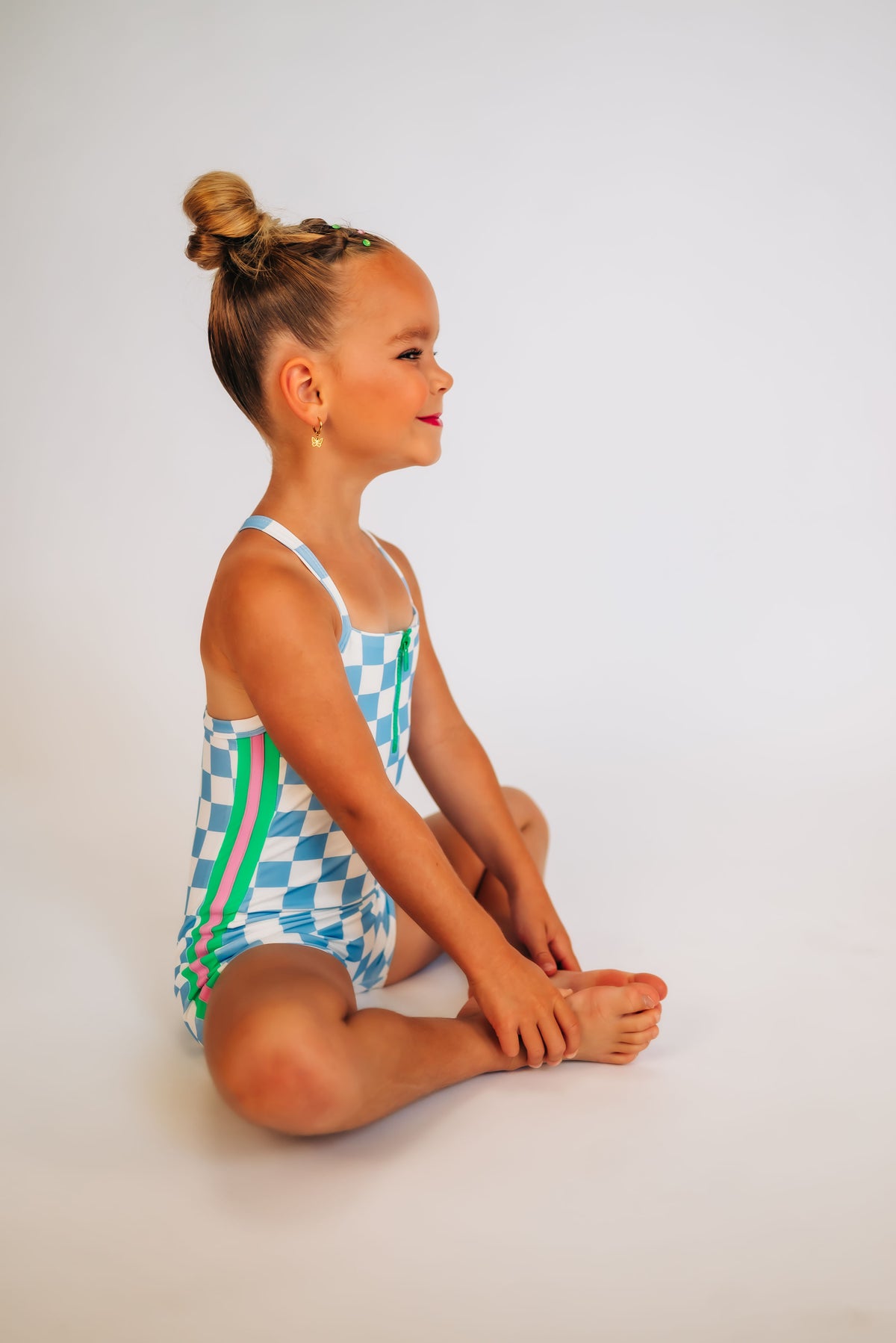 The Violet Leo in Blue